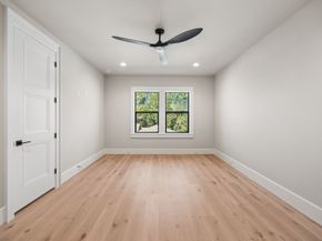 4902 Oak Forest Drive, Houston TX 77018