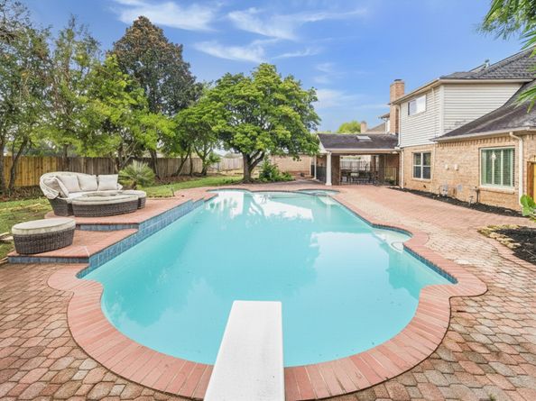 2526 Stephens Grant Drive, Sugar Land TX 77479