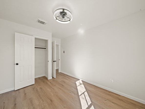 11059 Vailview Drive, Houston TX 77016