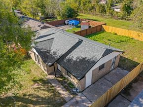 11059 Vailview Drive, Houston TX 77016