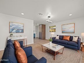 11059 Vailview Drive, Houston TX 77016