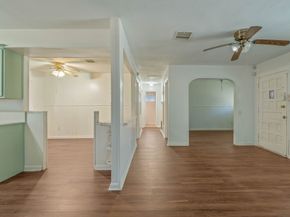 11050 Vailview Drive, Houston TX 77016