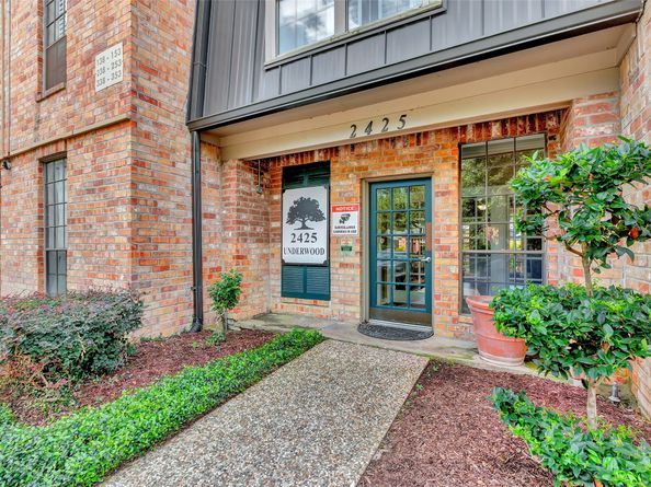 2400 N Braeswood Boulevard 114, Houston TX 77030
