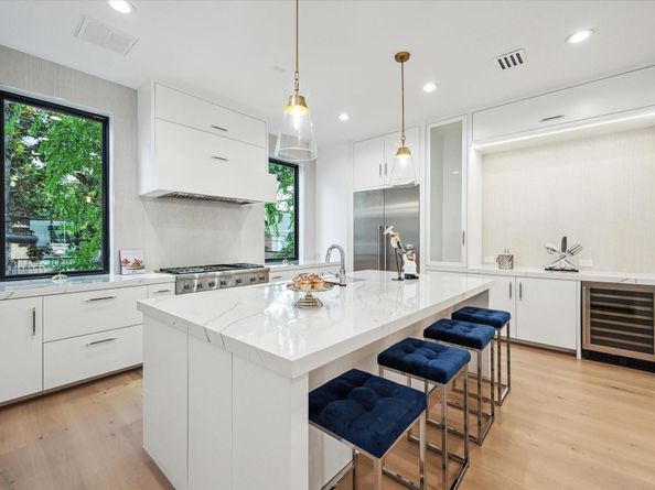 2309 Driscoll A, Houston TX 77019