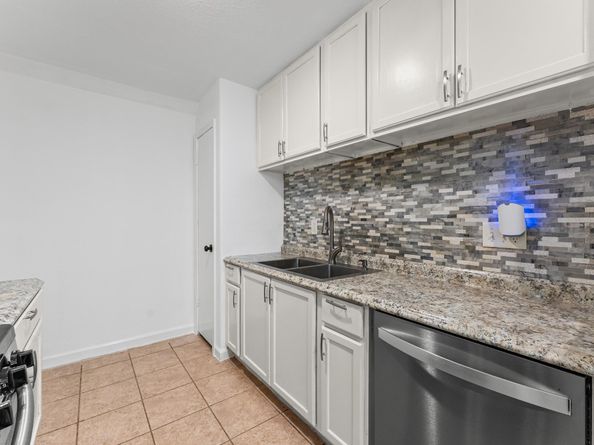 3831 Pintan Lane, Houston TX 77014