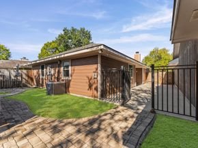 3831 Pintan Lane, Houston TX 77014