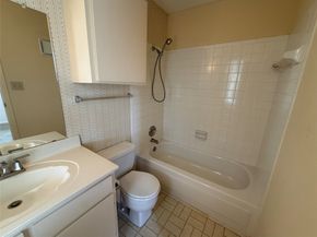 7575 Cambridge Street 2804, Houston TX 77054