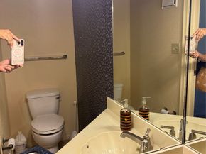7575 Cambridge Street 2804, Houston TX 77054