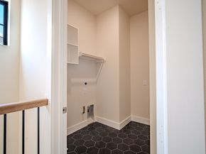 1704 Sedola Lane, Houston TX 77055