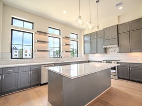 1704 Sedola Lane, Houston TX 77055