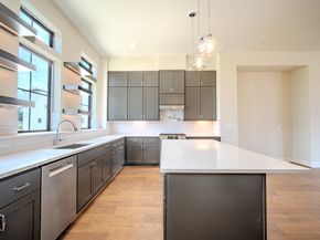 1704 Sedola Lane, Houston TX 77055
