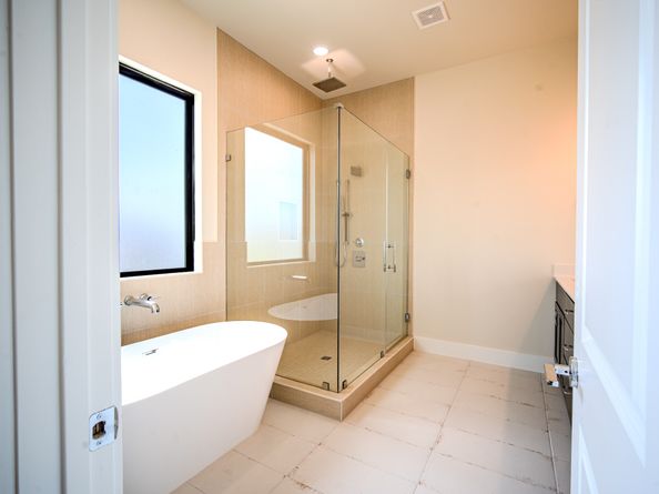 1704 Sedola Lane, Houston TX 77055