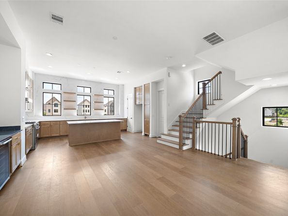 1704 Sedola Lane, Houston TX 77055