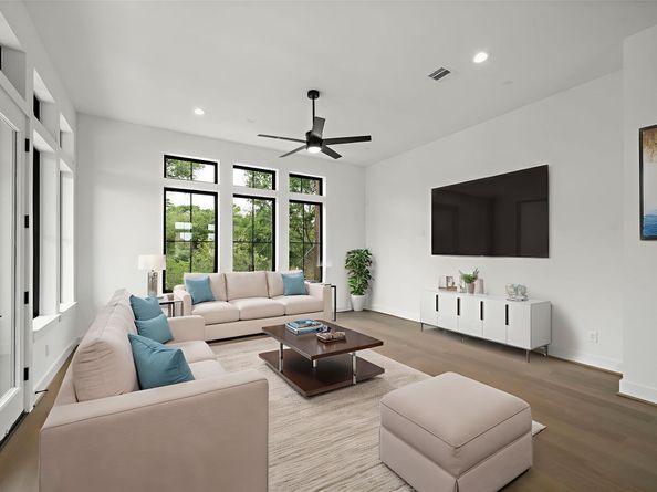 1704 Sedola Lane, Houston TX 77055