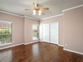 3210 W Park At Beverly Hills, Houston TX 77057