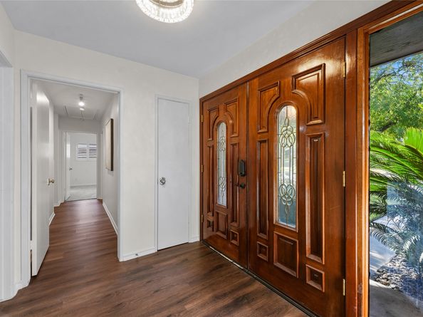 5830 Yarwell Drive, Houston TX 77096