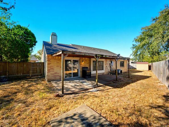 5406 Fairview Forest Drive, Houston TX 77088