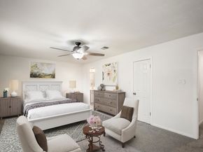 5122 Foresthaven Drive, Houston TX 77066