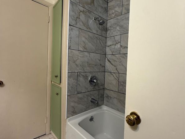 8140 Fondren Road 8140, Houston TX 77074