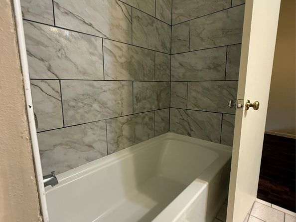 8140 Fondren Road 8140, Houston TX 77074