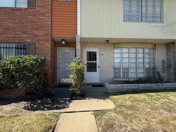 8140 Fondren Road 8140, Houston TX 77074