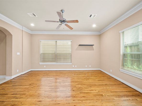 2804 Sherwin Street, Houston TX 77007