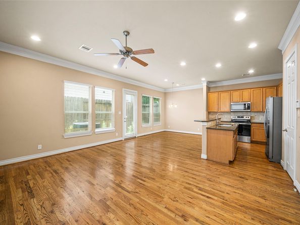 2804 Sherwin Street, Houston TX 77007