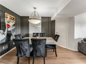 3085 Walnut Bend Lane