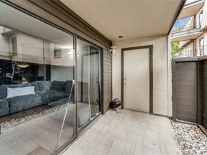 3085 Walnut Bend Lane 11, Houston TX 77042