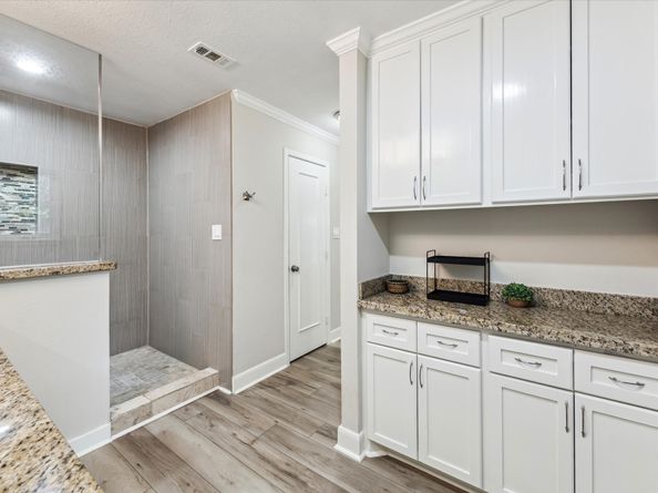 2514 Briarbrook Drive, Houston TX 77042