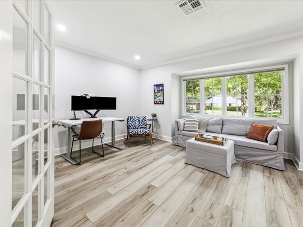 2514 Briarbrook Drive, Houston TX 77042