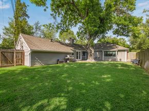 2514 Briarbrook Drive, Houston TX 77042