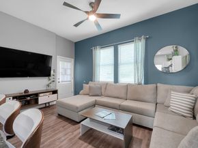 5317 Gold Street, Houston TX 77026