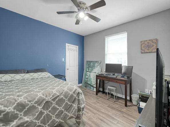 5317 Gold Street, Houston TX 77026