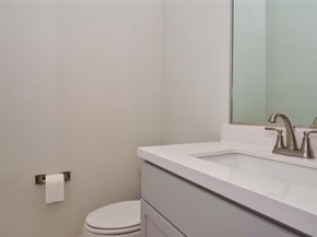 2720 Grand Fountains Drive H, Houston TX 77054