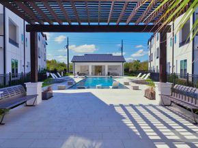 2720 Grand Fountains Drive H, Houston TX 77054