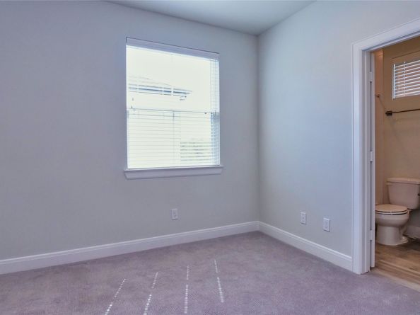 2720 Grand Fountains Drive H, Houston TX 77054