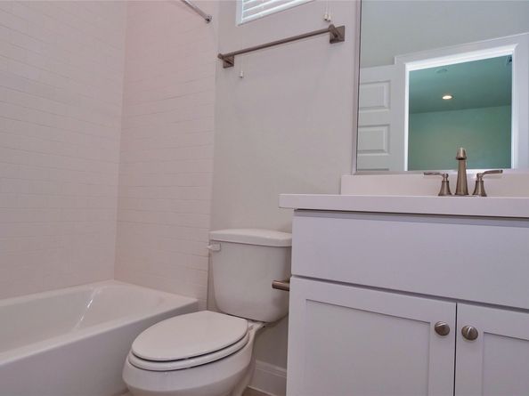 2720 Grand Fountains Drive H, Houston TX 77054