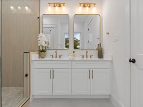 717 Janisch Road B, Houston TX 77018