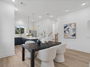 717 Janisch Road B, Houston TX 77018