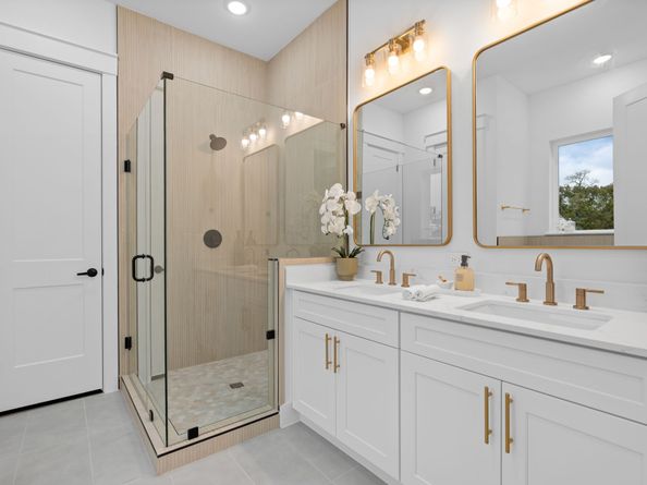 717 Janisch Road B, Houston TX 77018