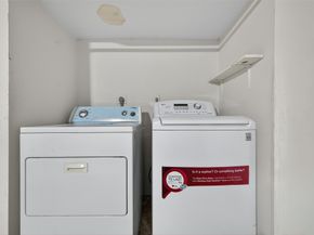 6855 Greenway Chase Street 6855, Houston TX 77072