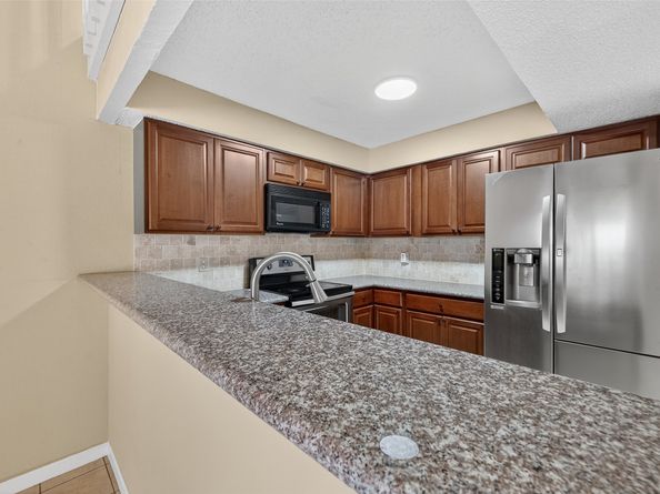 6855 Greenway Chase Street 6855, Houston TX 77072