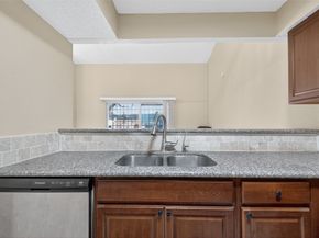 6855 Greenway Chase Street 6855, Houston TX 77072