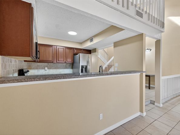 6855 Greenway Chase Street 6855, Houston TX 77072