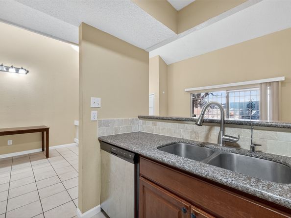 6855 Greenway Chase Street 6855, Houston TX 77072