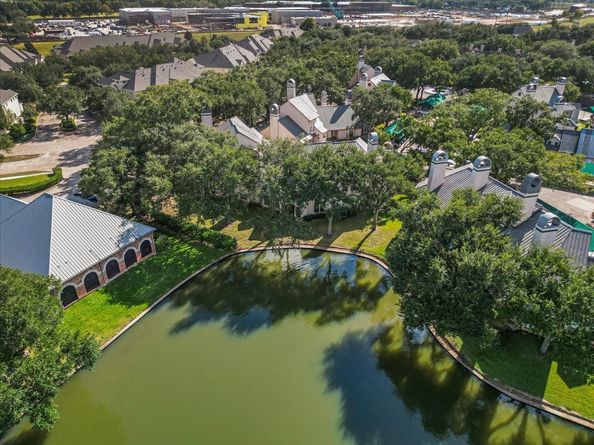 4144 Greystone Way Way 303, Sugar Land TX 77479