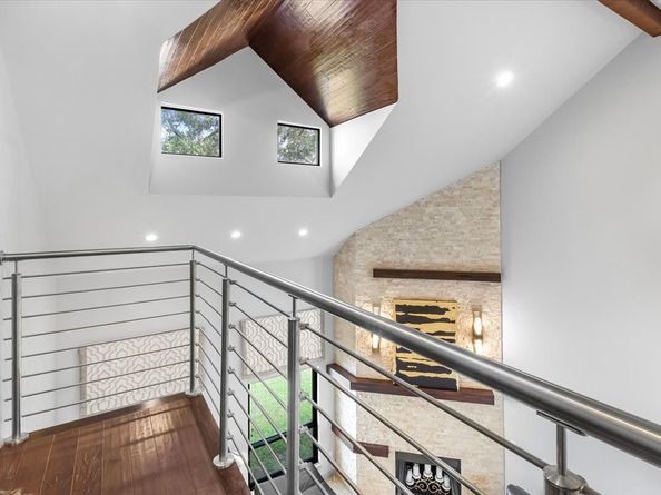 4144 Greystone Way Way 303, Sugar Land TX 77479
