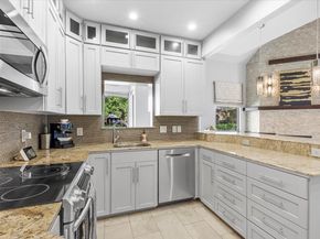 4144 Greystone Way Way 303, Sugar Land TX 77479
