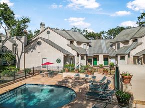 4144 Greystone Way Way 303, Sugar Land TX 77479